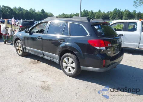 2010 Subaru Outback 2.5I Premium z USA, uszkodzony, nr VIN 4S4BRBCC6A3318295